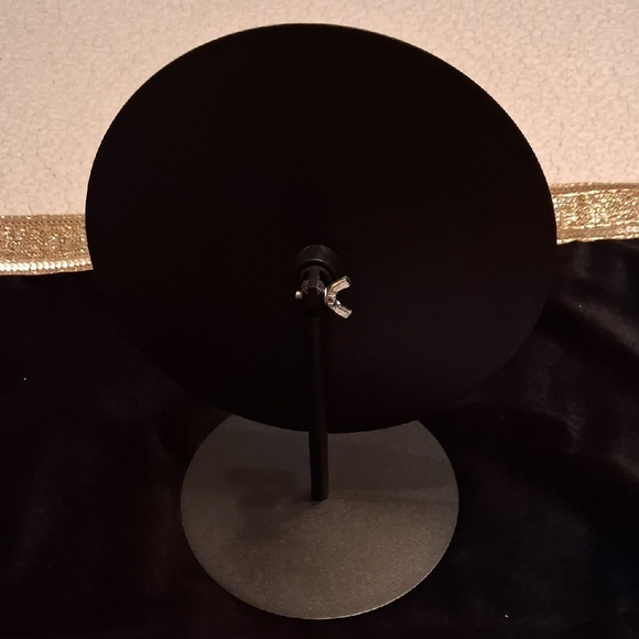 Colorful Spinning Wheel for Home Entertainment - Picture 3 of 3